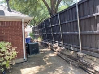 Before Crosstie Retaining Wall Replacement in Carrollton (1)-min