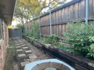 Crosstie Replacement Retaining Wall Carrollton Texas - Before 1-min