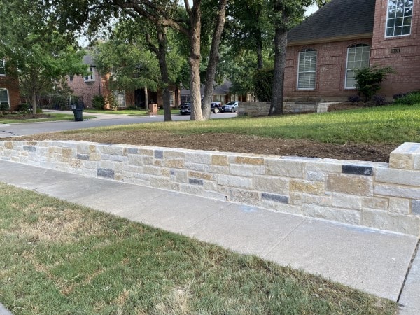 Replace Crosstie retaining wall in North Richland Hills (2)